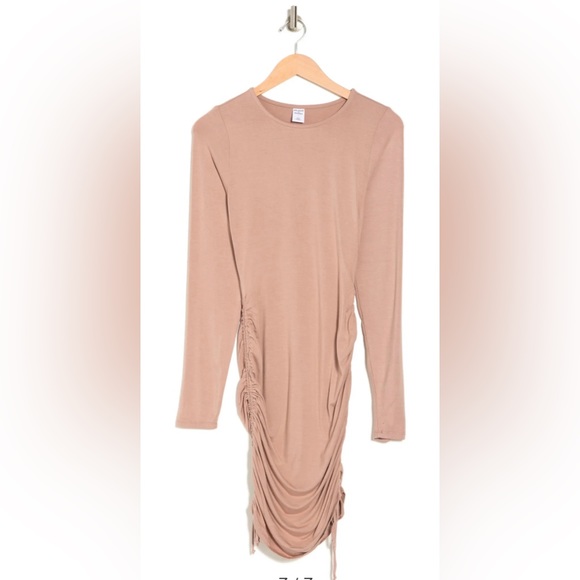 Melrose and Market Side Ruched Long Sleeve Dress Size Medium NWT - Picture 5 of 13